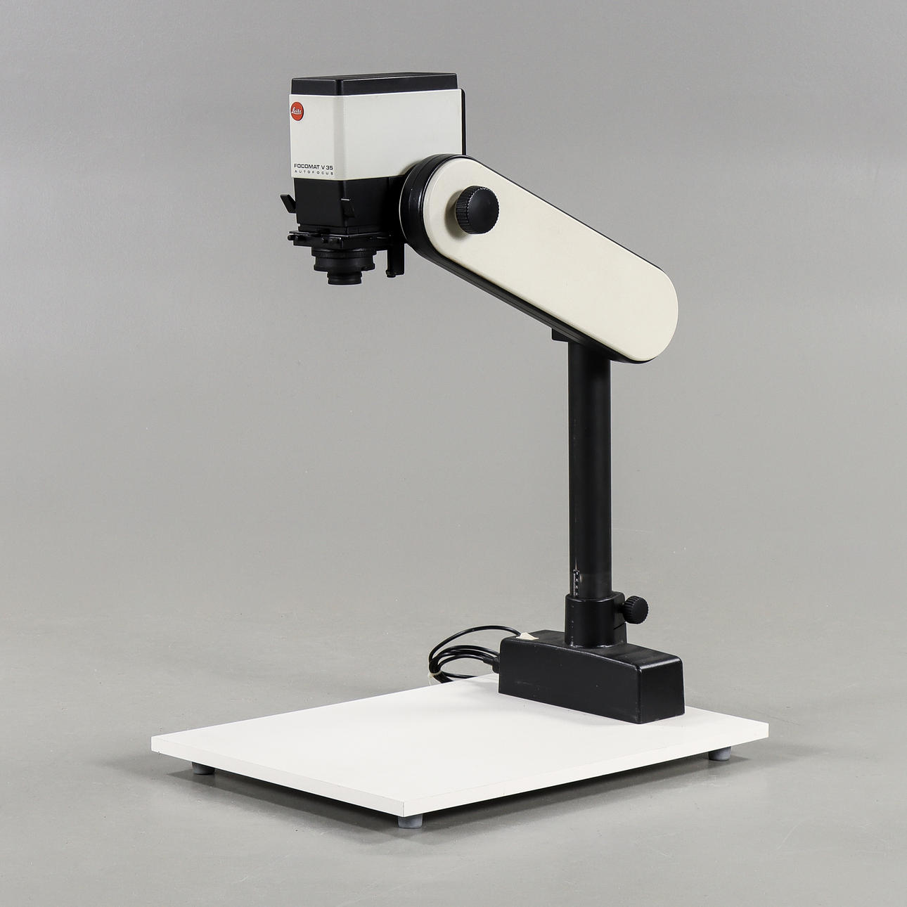 LEITZ FOCOMAT V35 Magnifier, Germany.