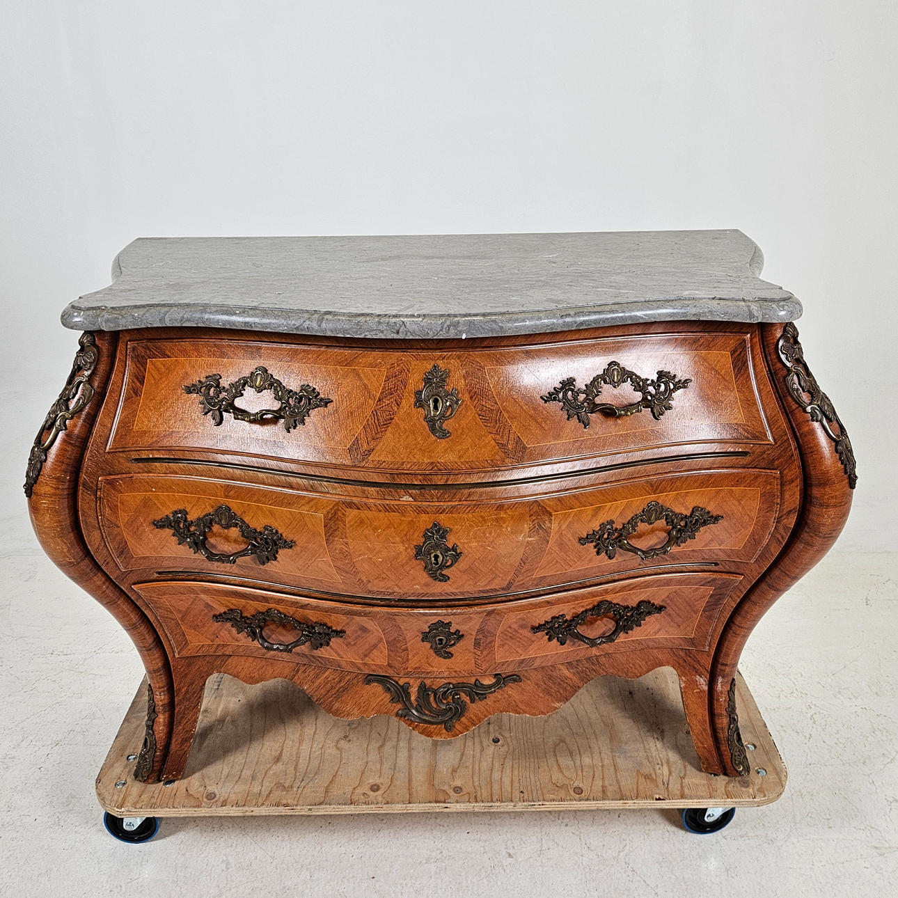Chest of drawers, Rococo style, 20th century. Furniture - Chests of ...
