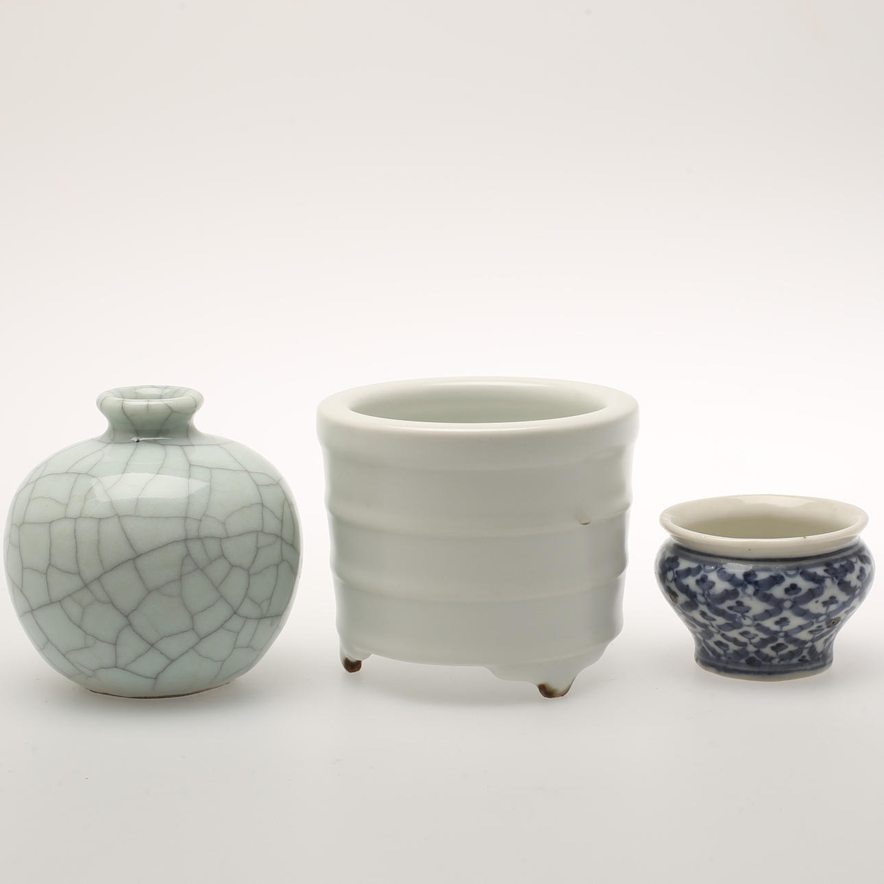 VAS, RÖKELSEKAR, 2 st, . Porslin, Kina.