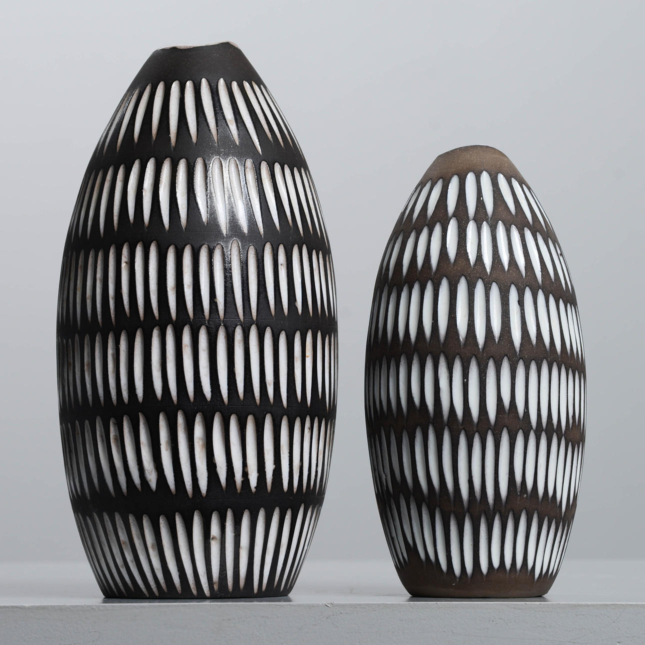 INGRID ATTERBERG. "Negro", vaser, 2 st, Upsala-Ekeby, 1953-58.