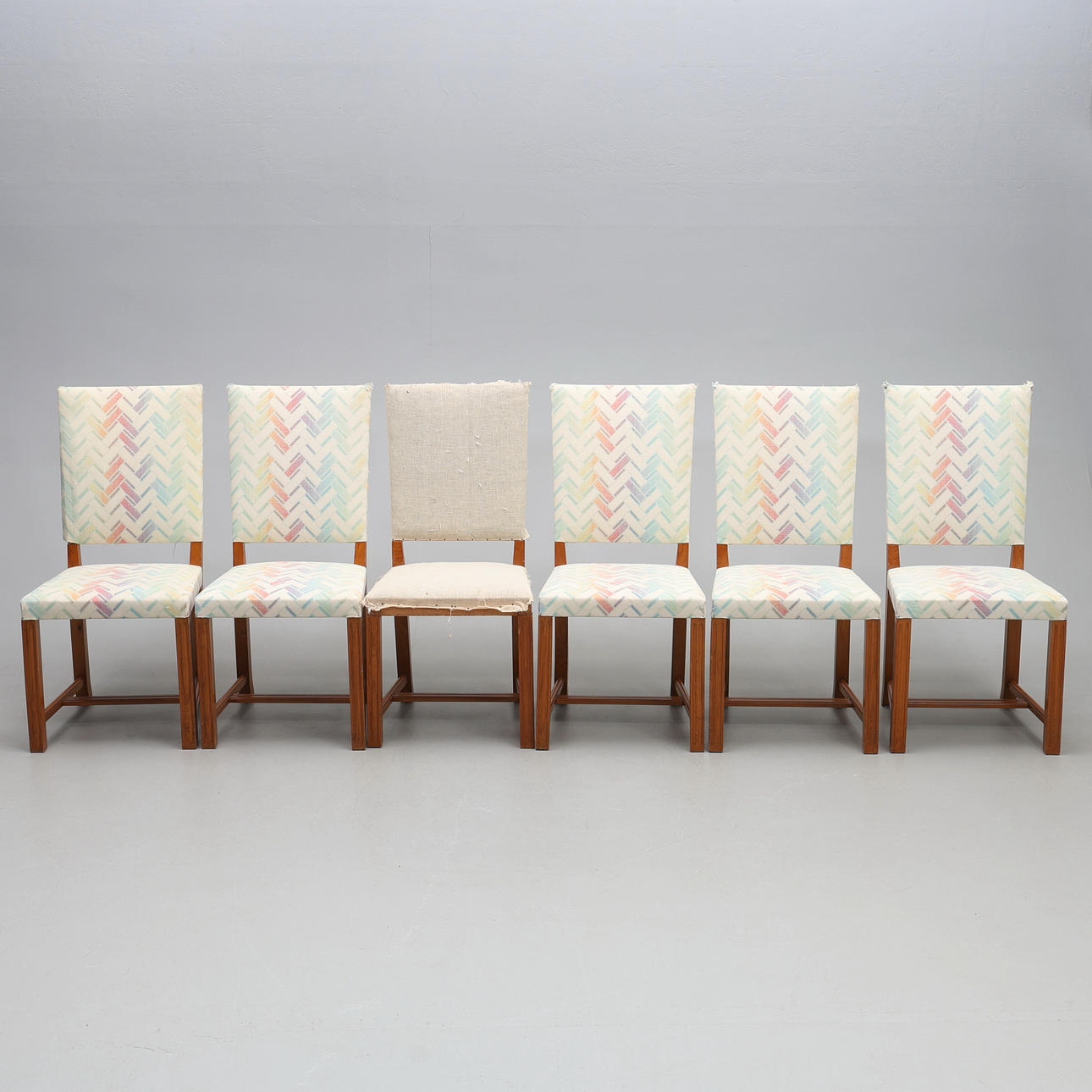 STOLAR. 6 st, klädda.