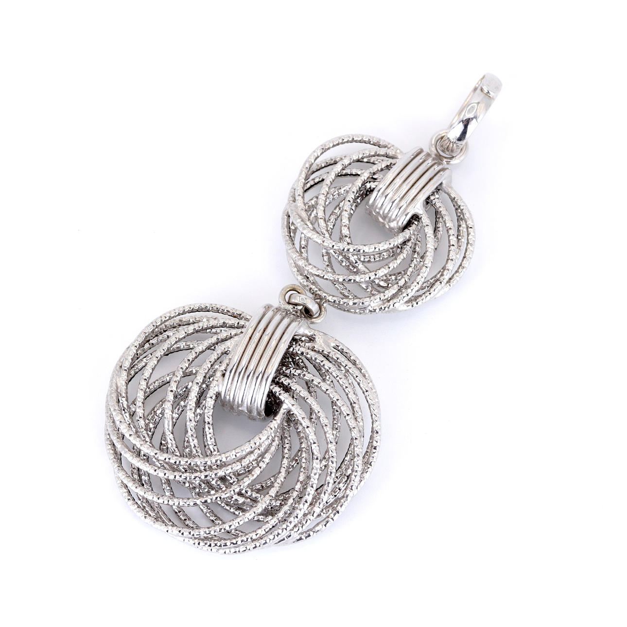 18CT WHITE GOLD DESIGNER PENDANT.