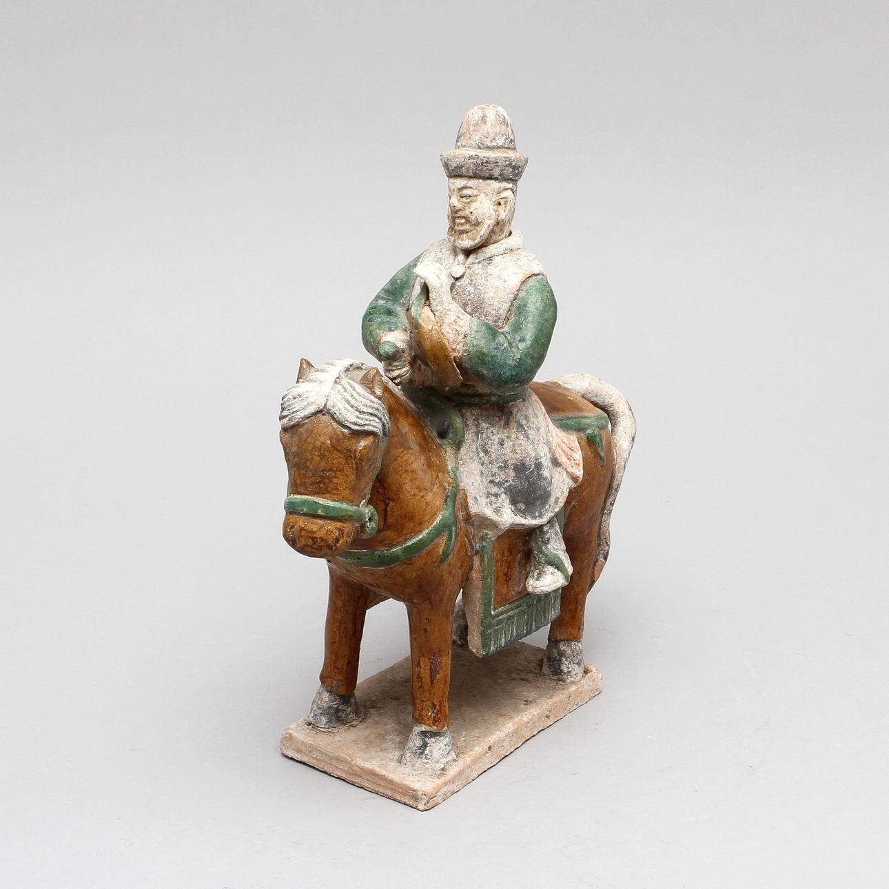 FIGUR, lergods, Kina, sannolikt Ming.