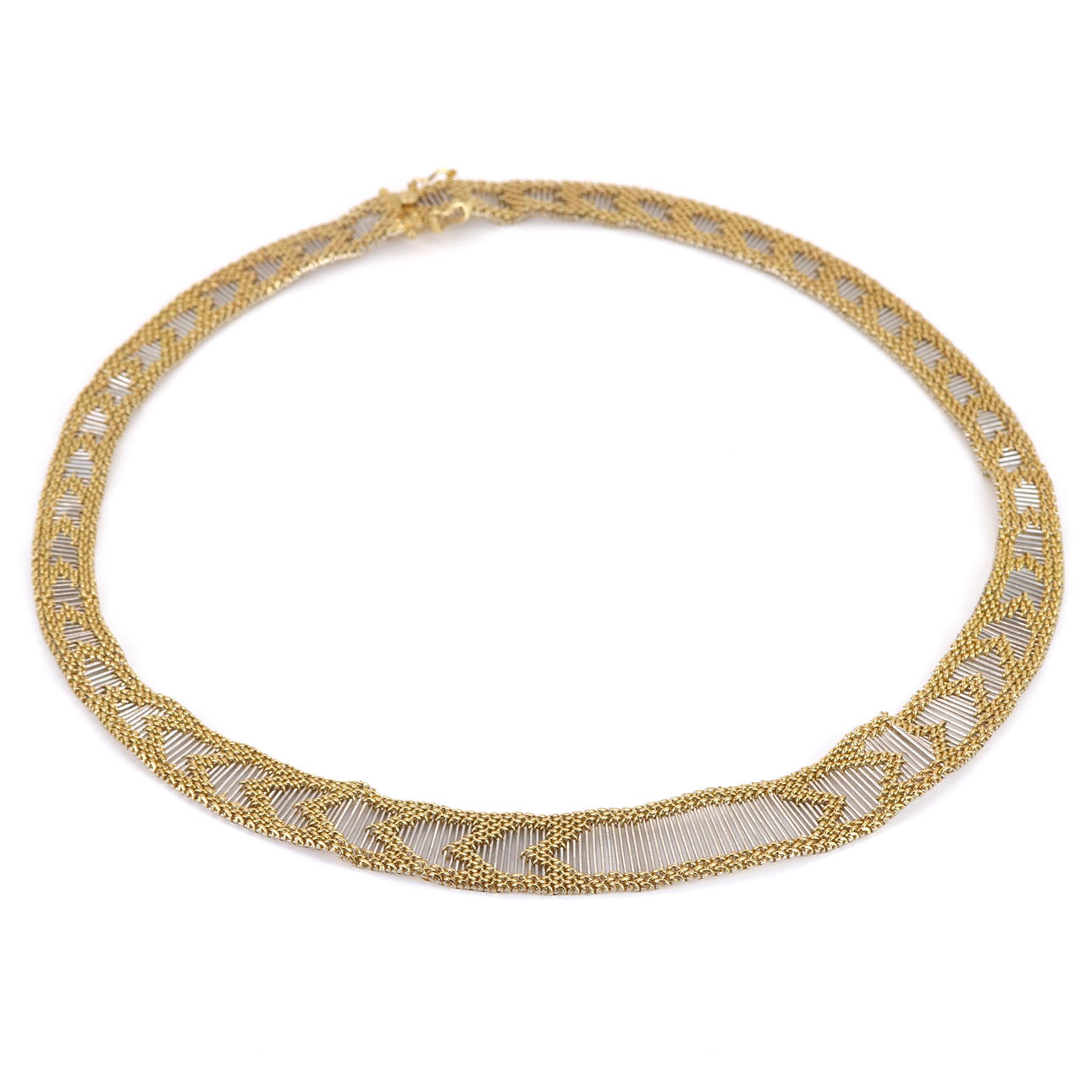 PLATINUM & 18CT YELLOW GOLD NECKLACE.