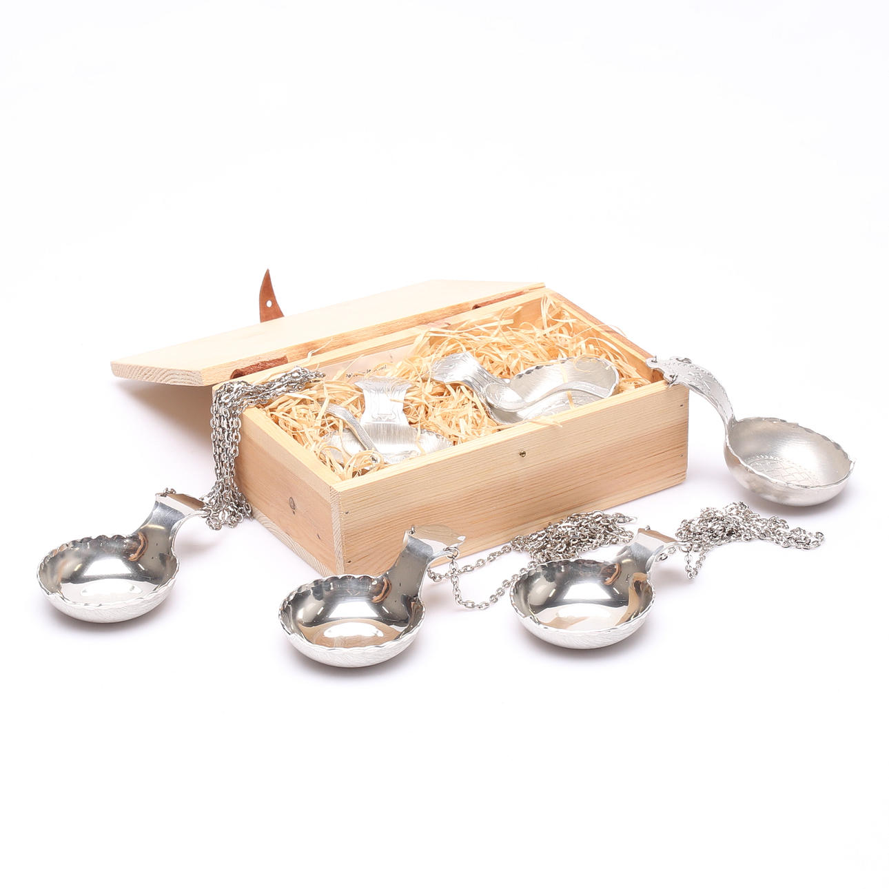 KÅSOR/SALTKAR, tenn, Jokkmokk.