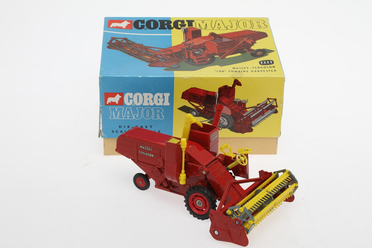 CORGIMAJOR 780 "Combine harvester", skördetröska i originalkartong.