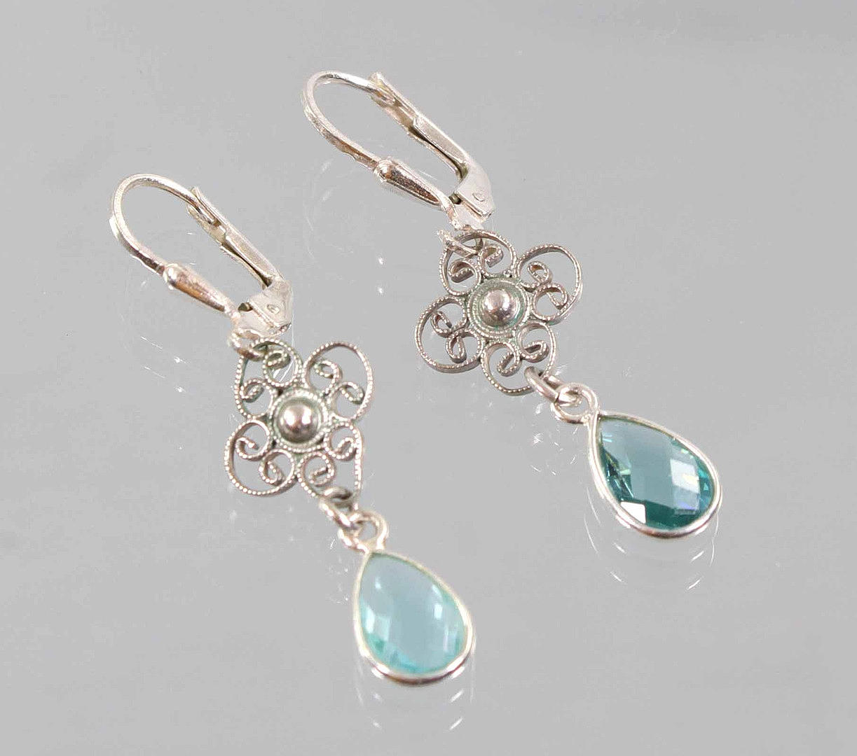 BLUE TOPAZ PEARL EARRINGS, SILVER 925.