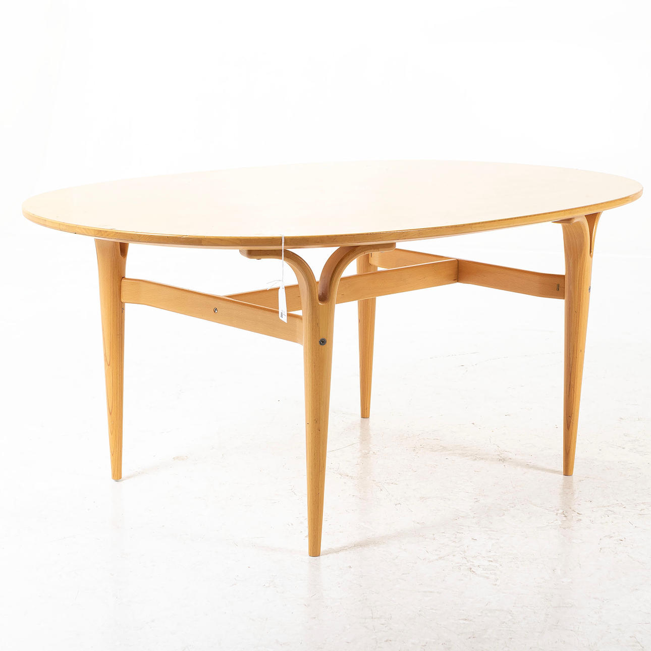 BRUNO MATHSSON. Soffbord, Värnamo.