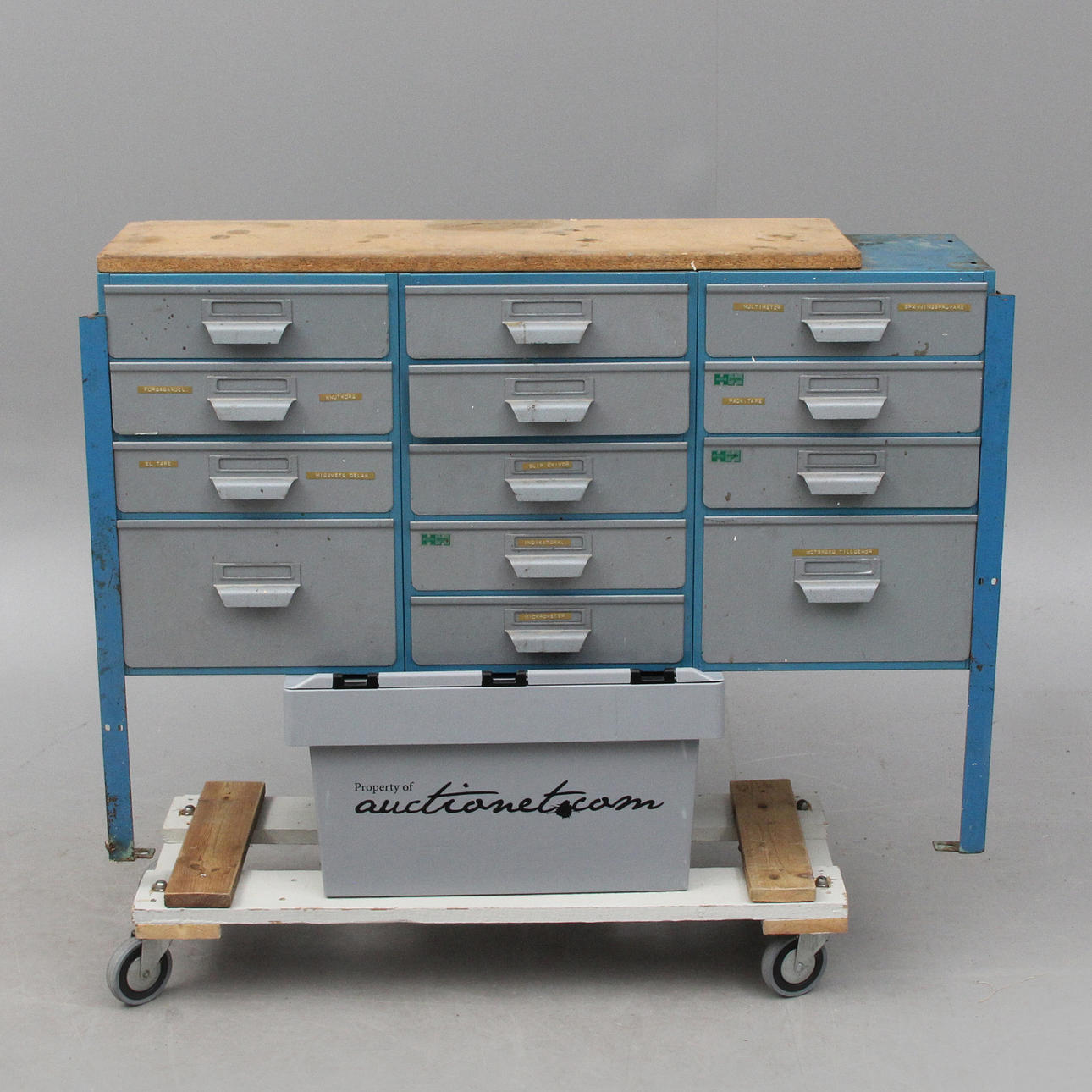 TOOL CABINET, sheet metal.