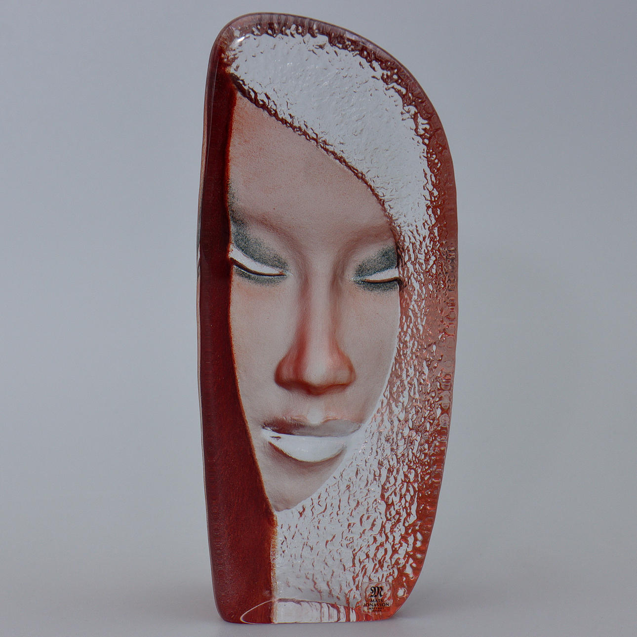 MATS JONASSON. “MYSTIQUA” SIGNED MJ SWEDEN 65159, PAINTED. Glass