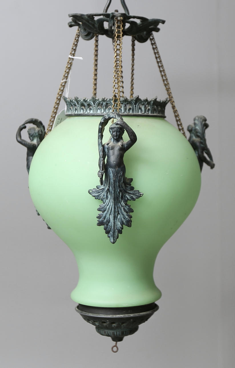 MÅNSKENSAMPEL patinerad metall och glas, 1900-tal.