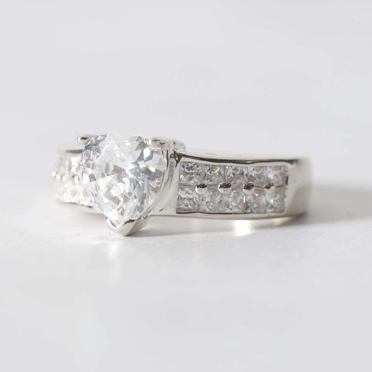 RING, with stones, silver, Gold finds, contemporary. Jewellery ...