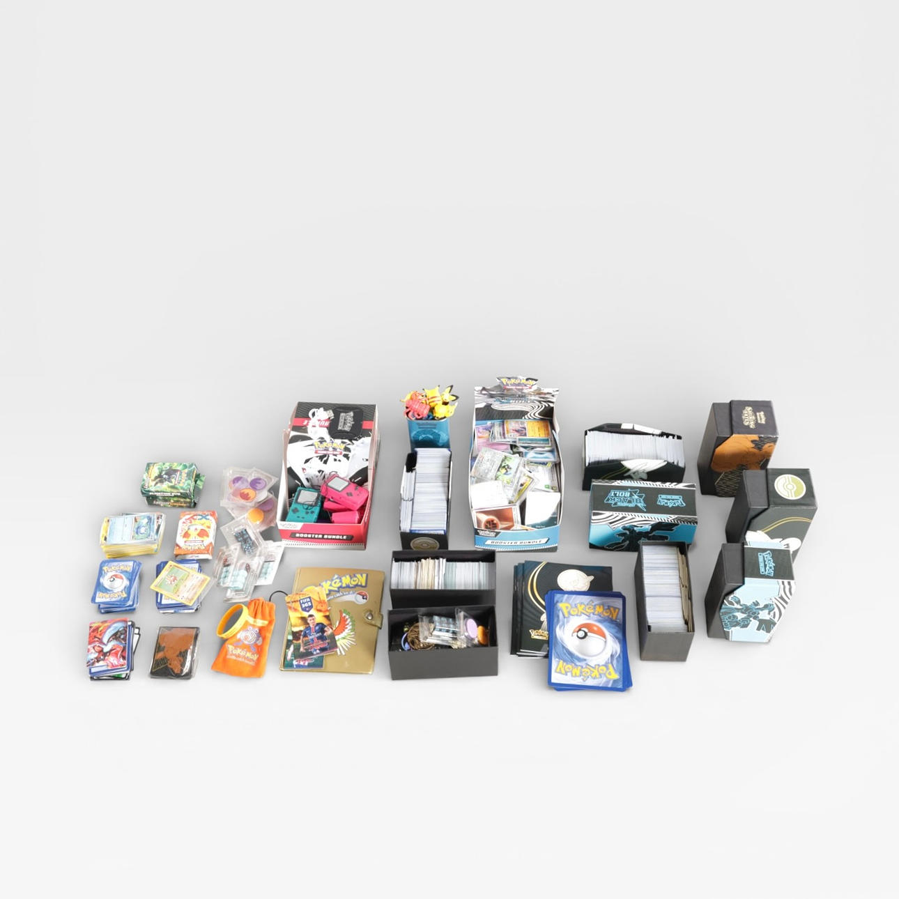 A large collection of pokemon cards, two boxes. Collectables - Other  collectables - Auctionet