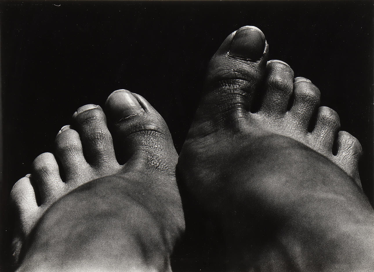 NILS-ERIK WIKEBÄCK. Feet.