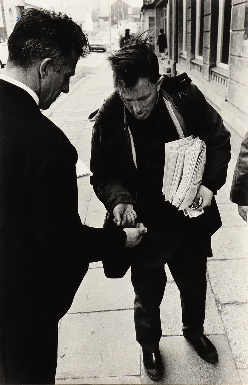 NILS-ERIK WIKEBÄCK. “Newspaper seller”.