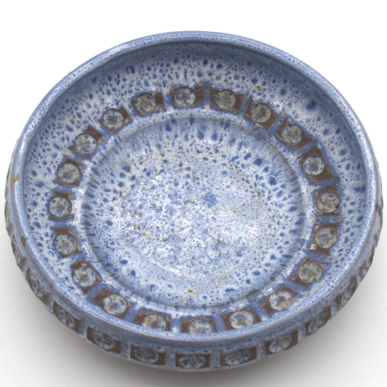 VINTAGE DESIGNER CERAMIC BOWL DENMARK, SIGNED.