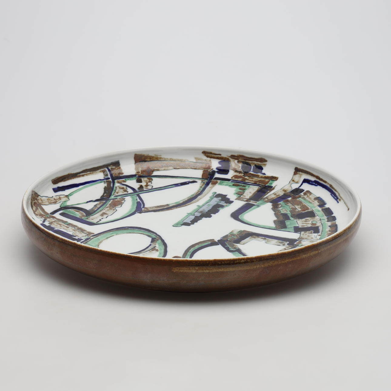 BERTIL LUNDGREN. SAUCER, glazed stoneware, signed, Rörstrand.