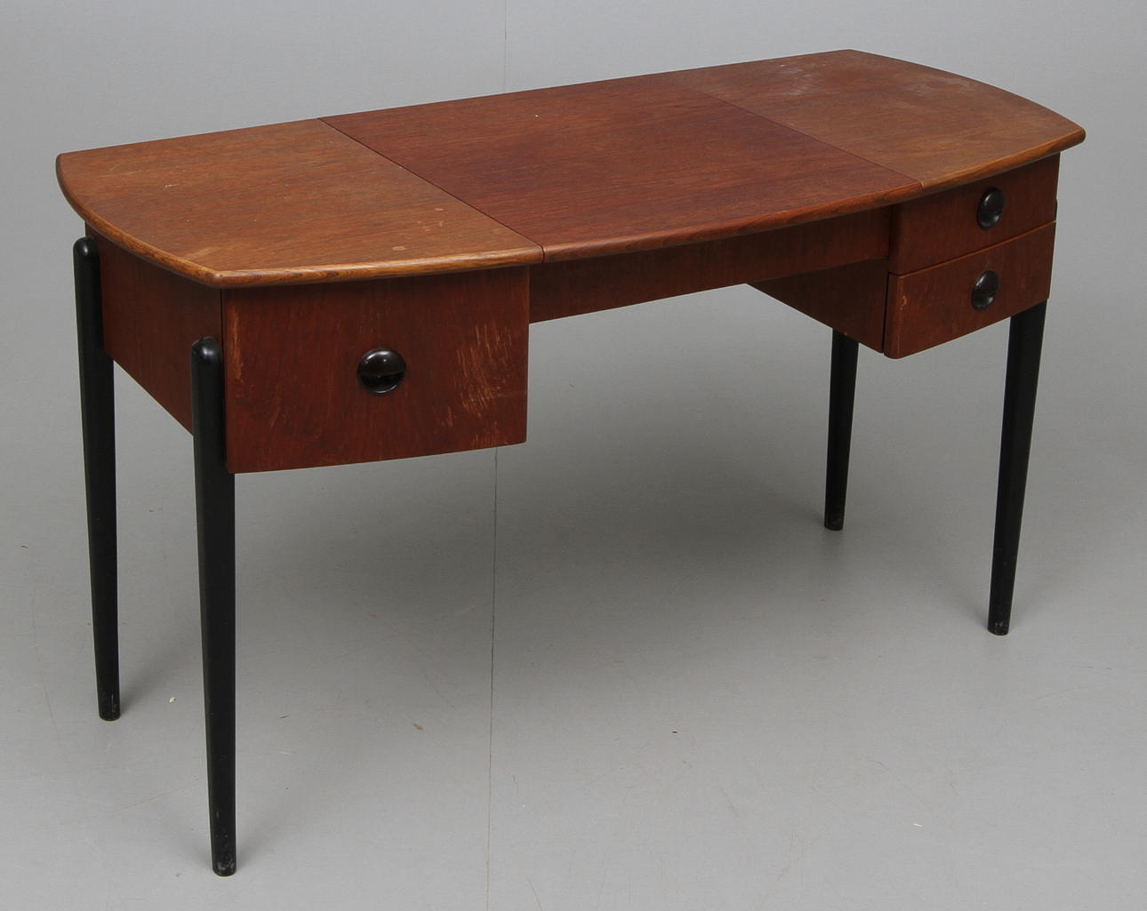 TOALETTBORD, 1950-60-tal.