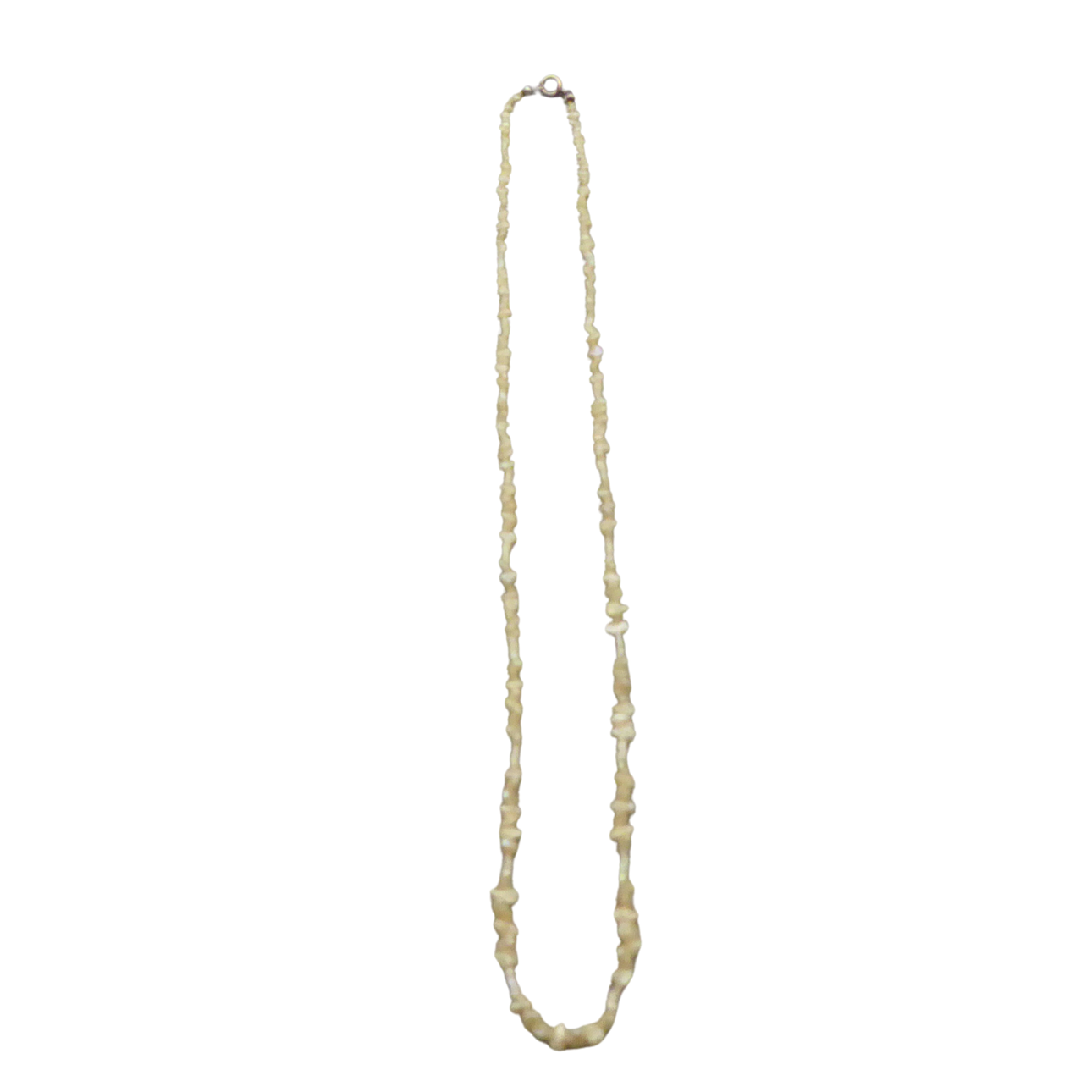 FRESHWATER PEARL NECKLACE.