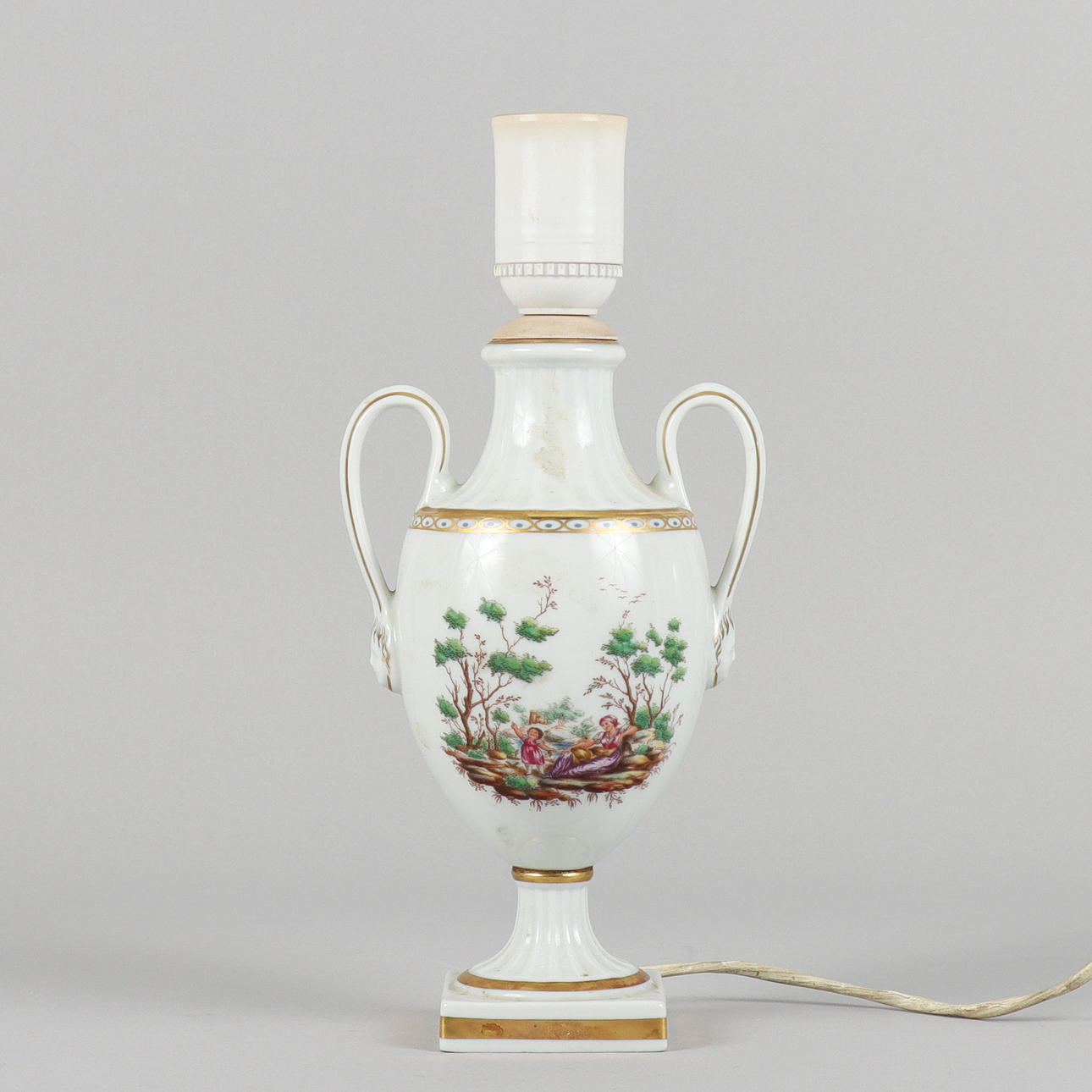 LAMPFOT porslin, Richard Ginori.