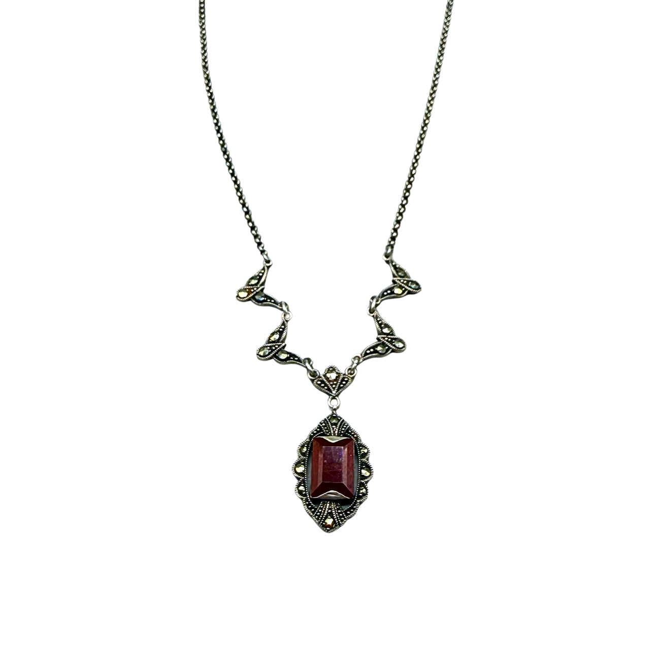 925 SILVER NECKLACE WITH A CARNELIAN, 1960S.