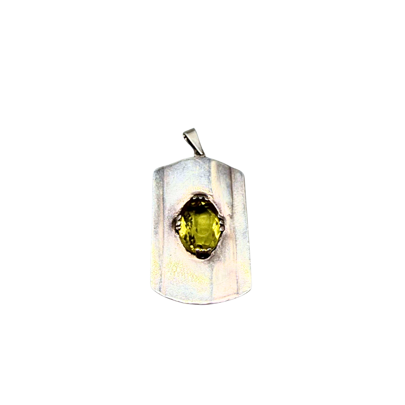 900 SILVER PENDANT WITH A CITRINE.