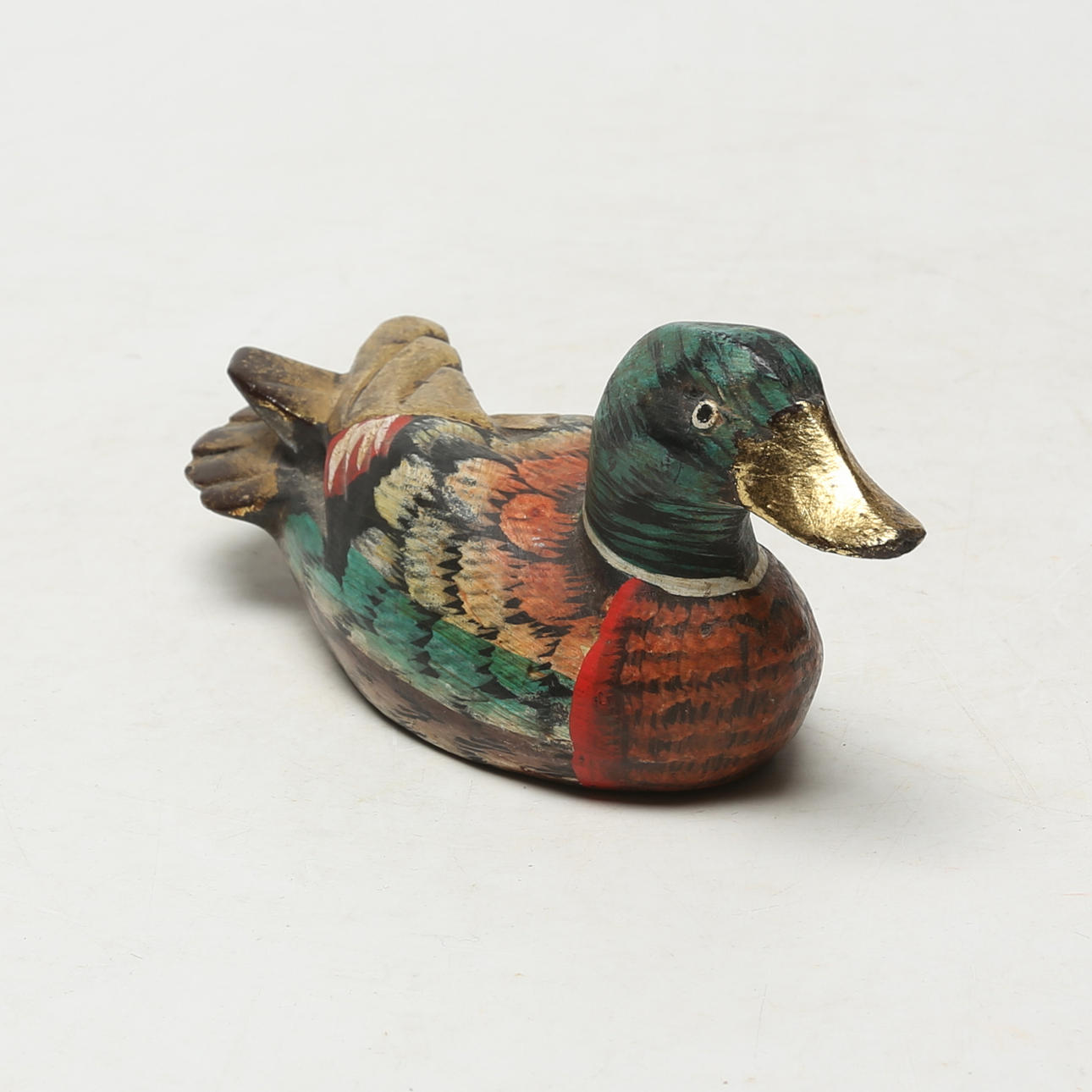 MINI BIRD, WOOD. Probably Asia.