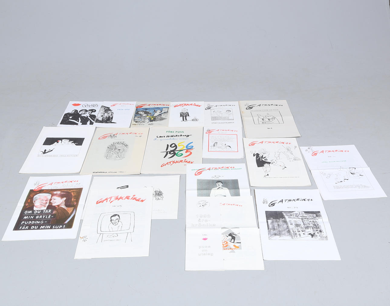 LARS  HILLERSBERG. tidskrifter och grafiska blad, 18 delar.