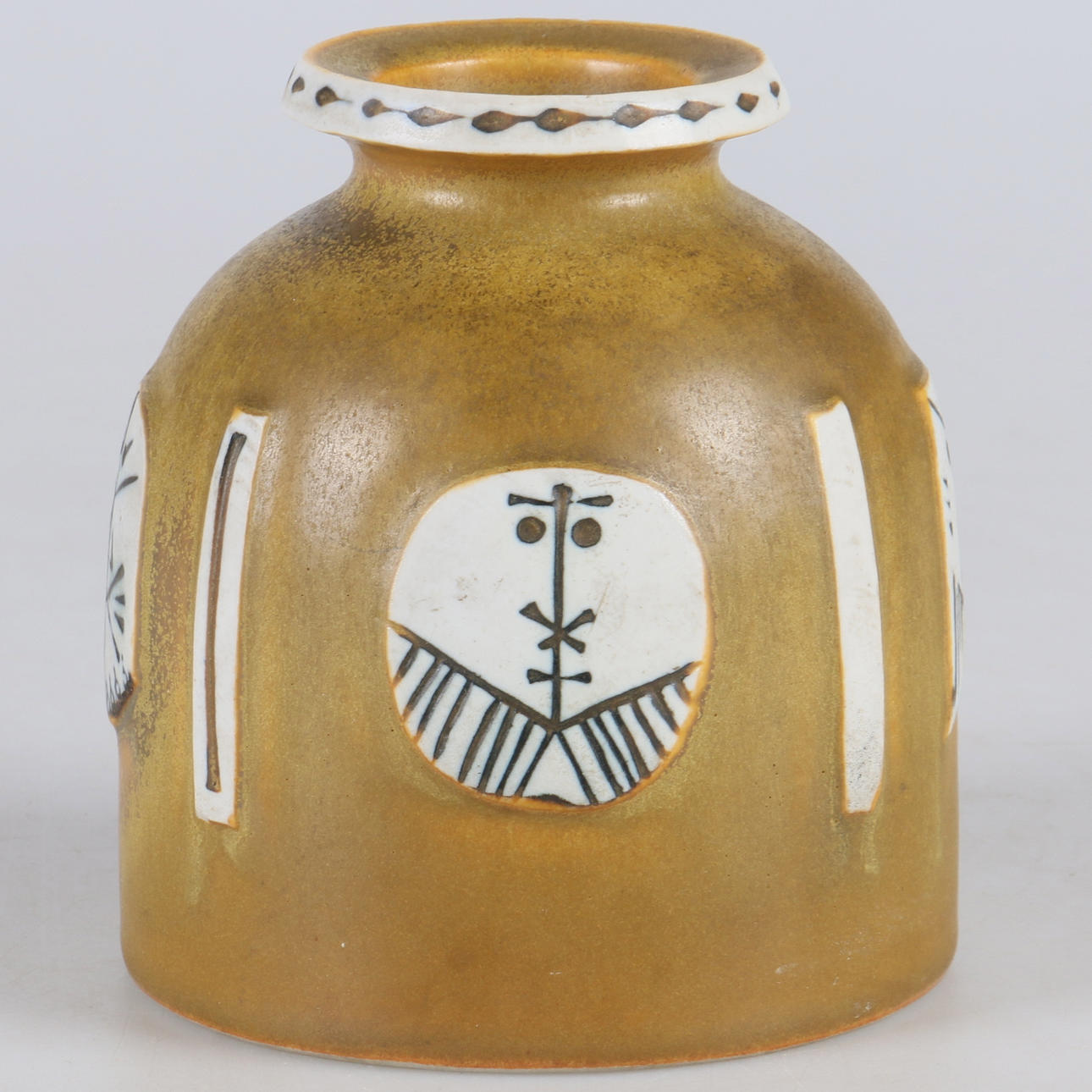 VAS, stengods, "Thalia", Lisa Larson, Gustavsberg, 1900-talets andra hälft.