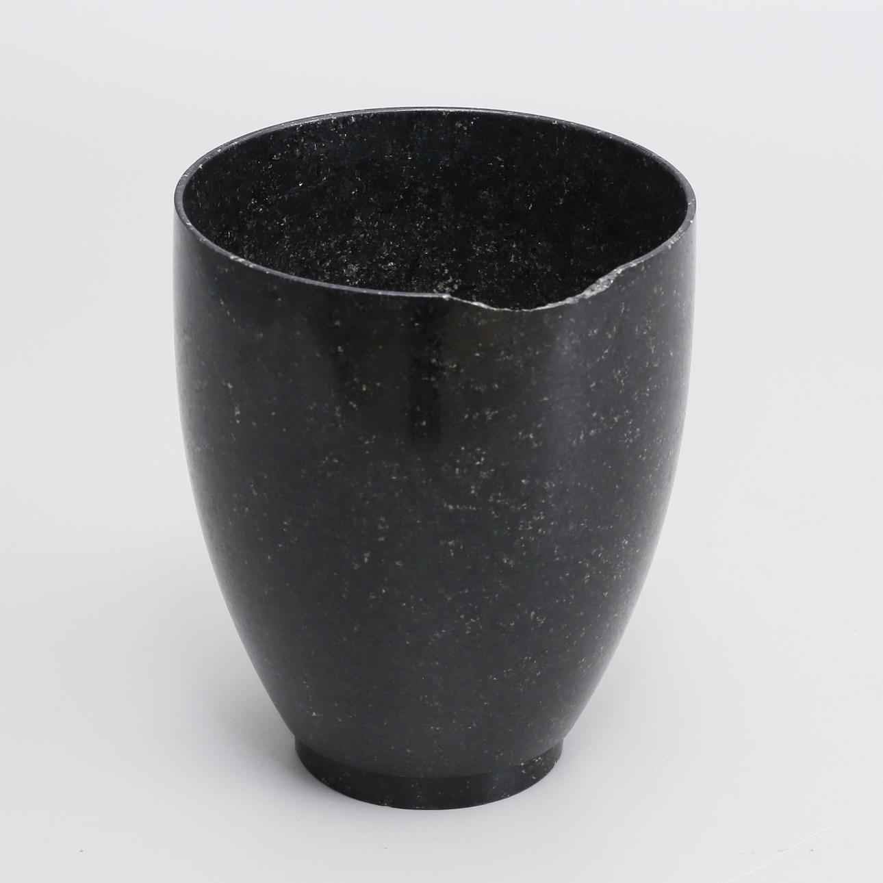 OUTER LINING, GRANITE.