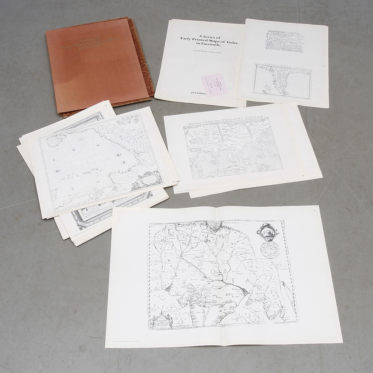 ATLAS/KARTOR, "A Series of Early Printed Maps of India in Facsimile", Susan Gole, 1:a utgåva.