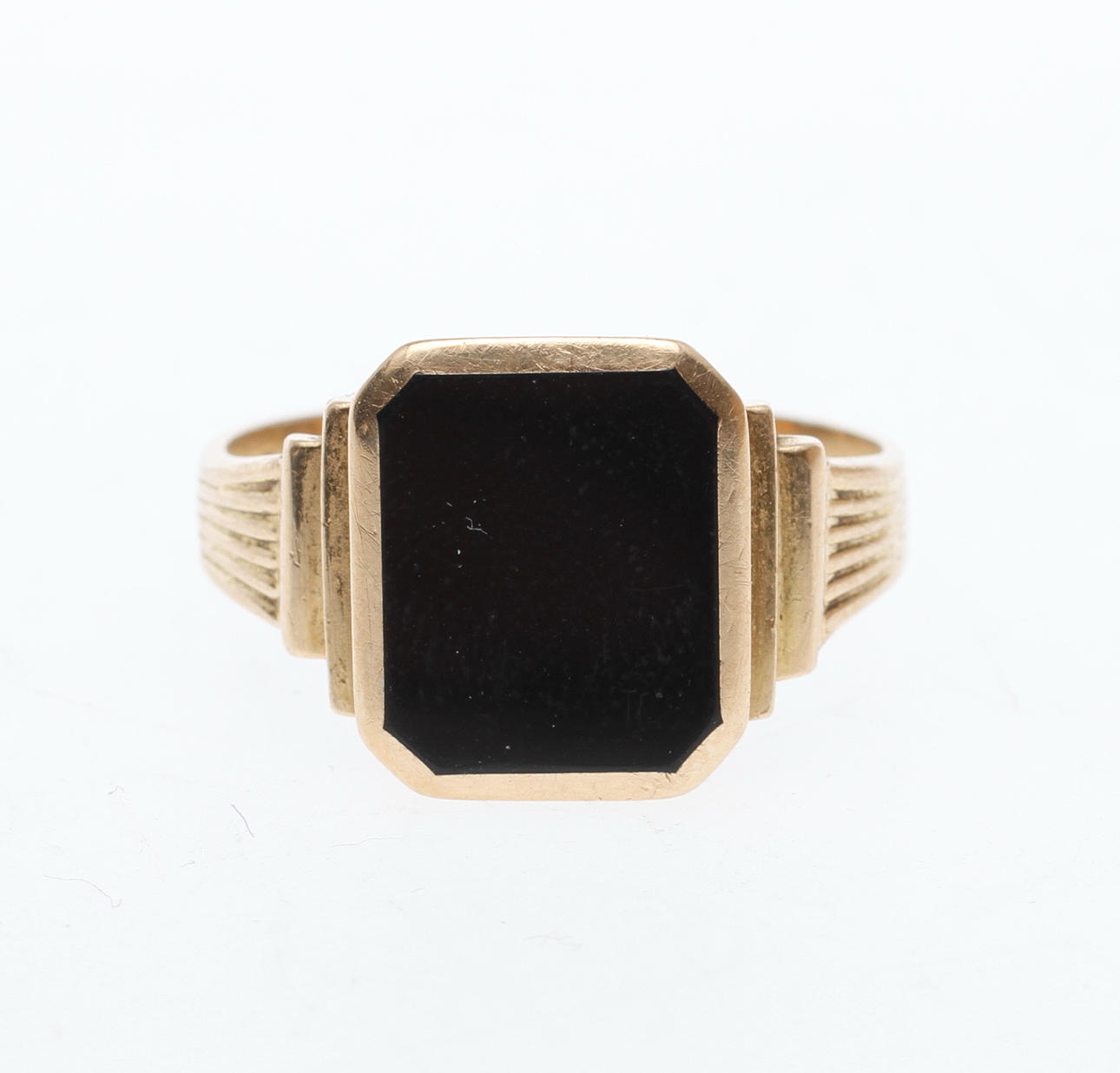 KLACKRING, 18k guld, vikt ca 6 gr.