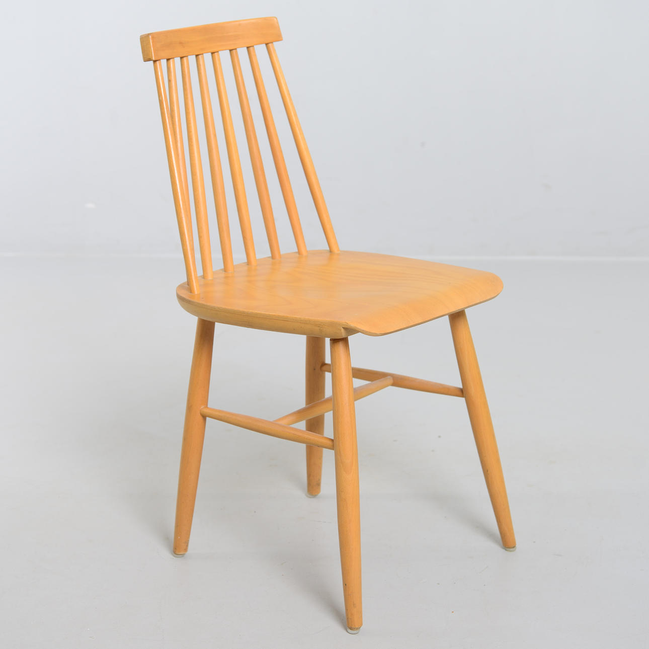 PINNSTOL, bok, 1900-talets andra del.