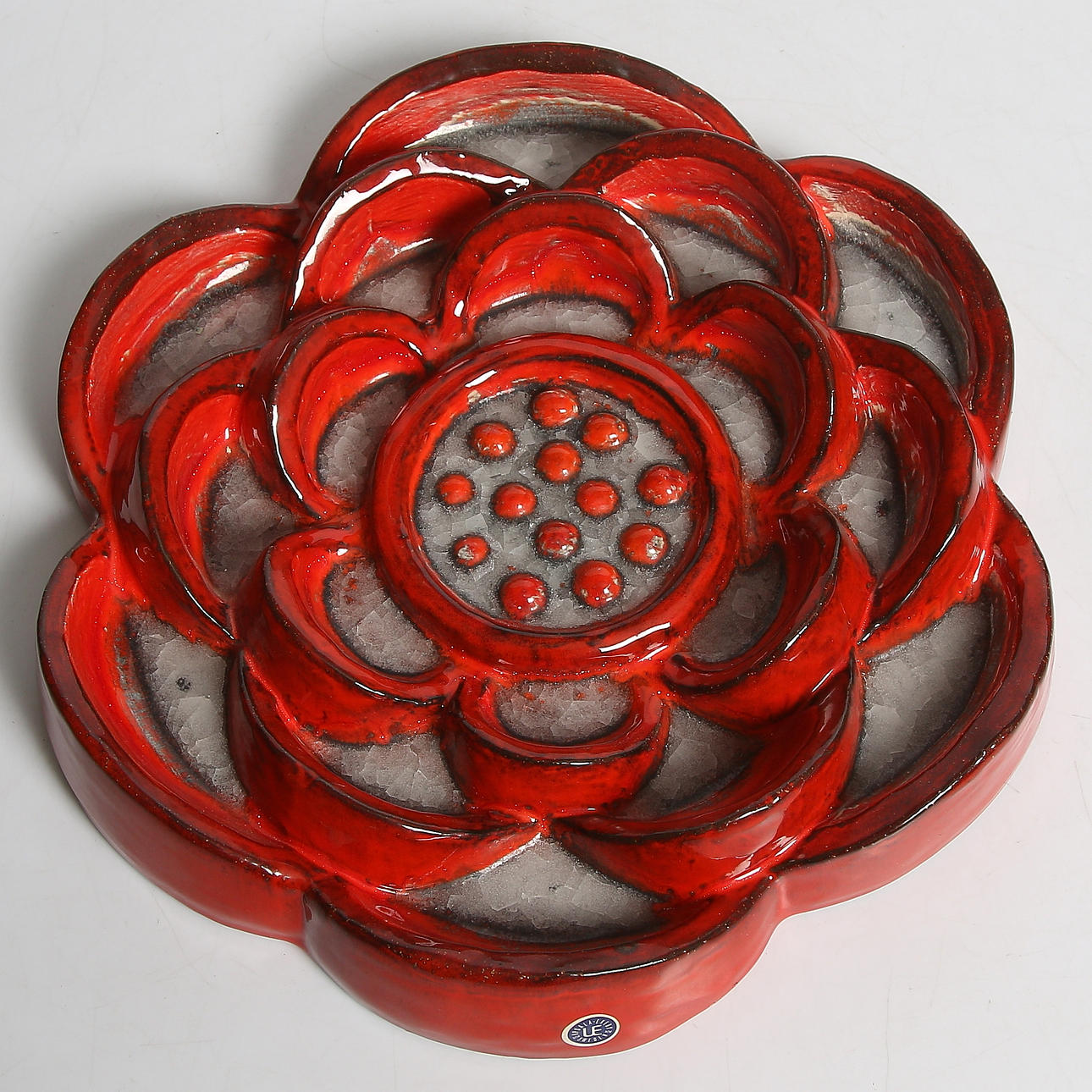 VÄGGRELIEF, keramik, blomma, Berit Ternell, Upsala-Ekeby, 1900-tal.