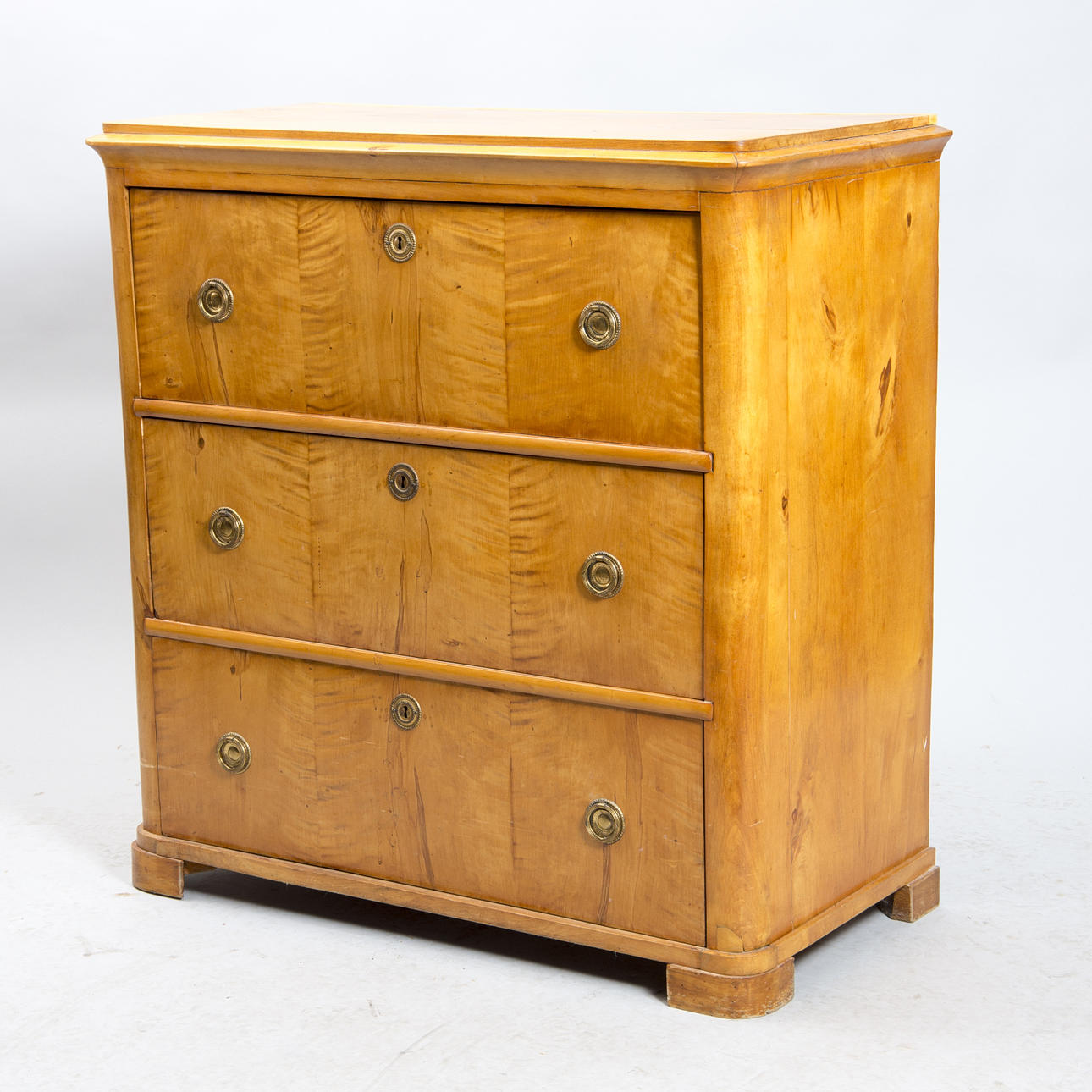 BYRÅ, 3-lådig, björk, sent 1800-tal.