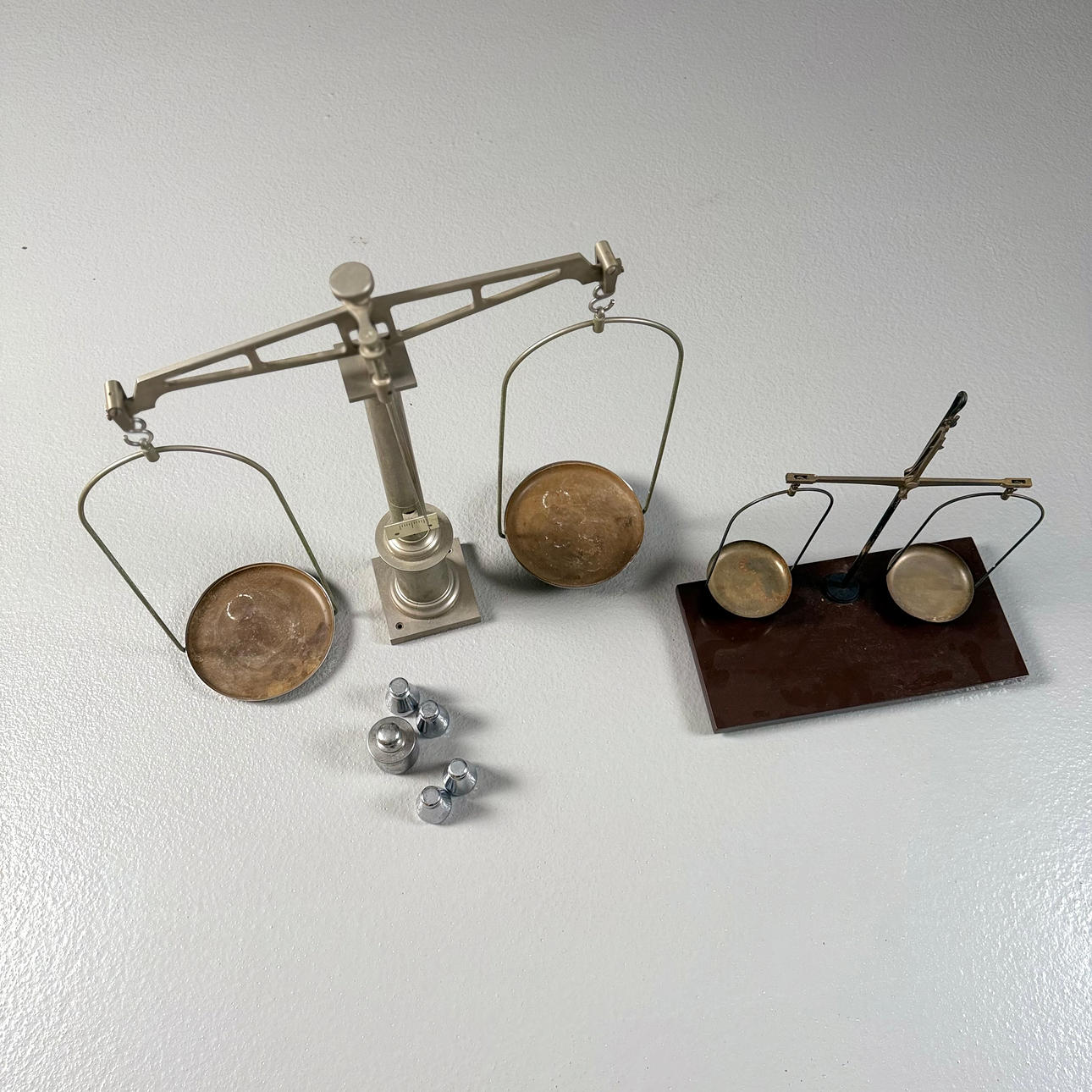 Two pharmacy scales, first half of the 20th century. Collectables ...