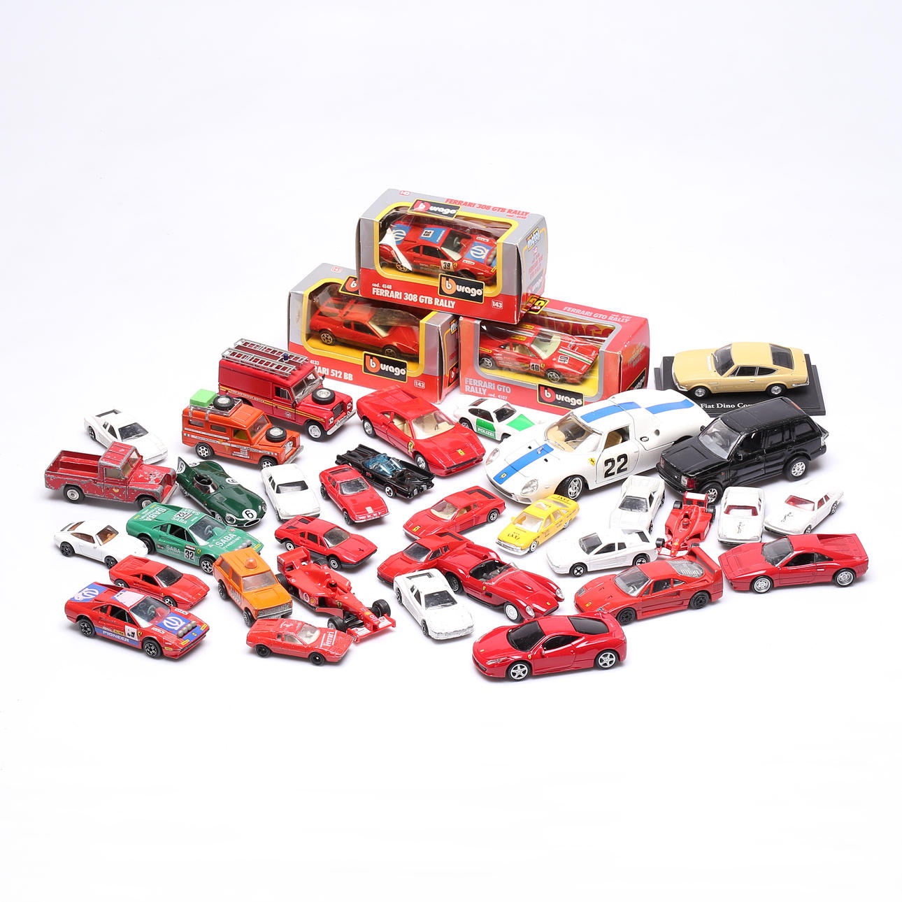 LEKSAKER, bilar, plast och metall.