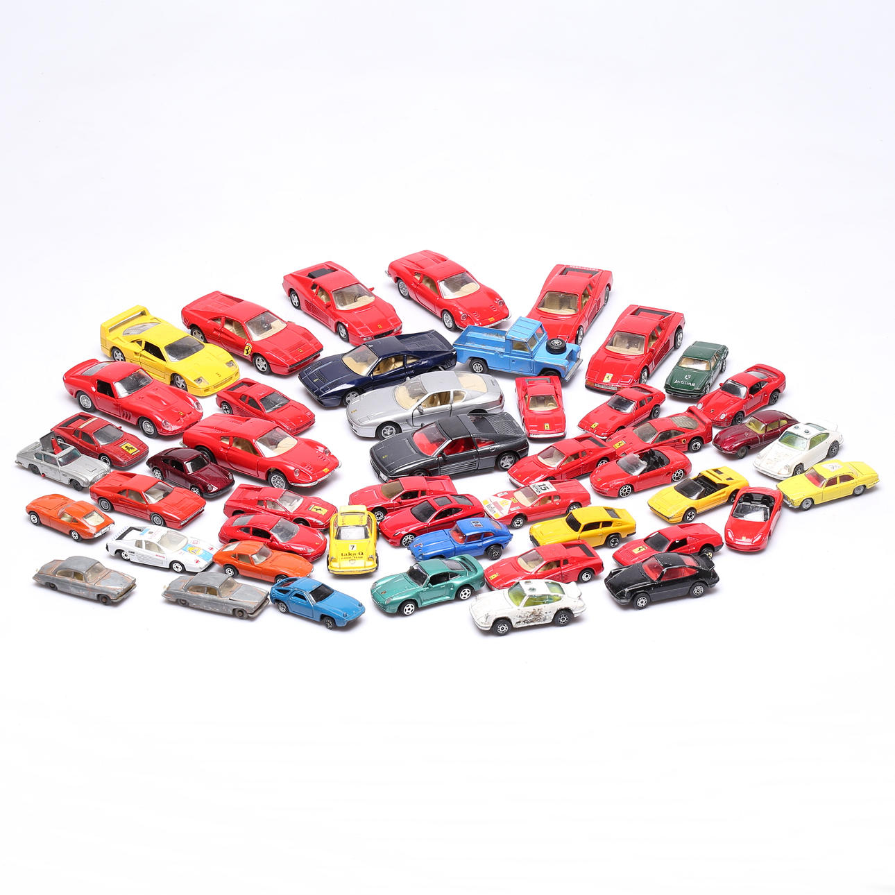 LEKSAKER, bilar, plast och metall.