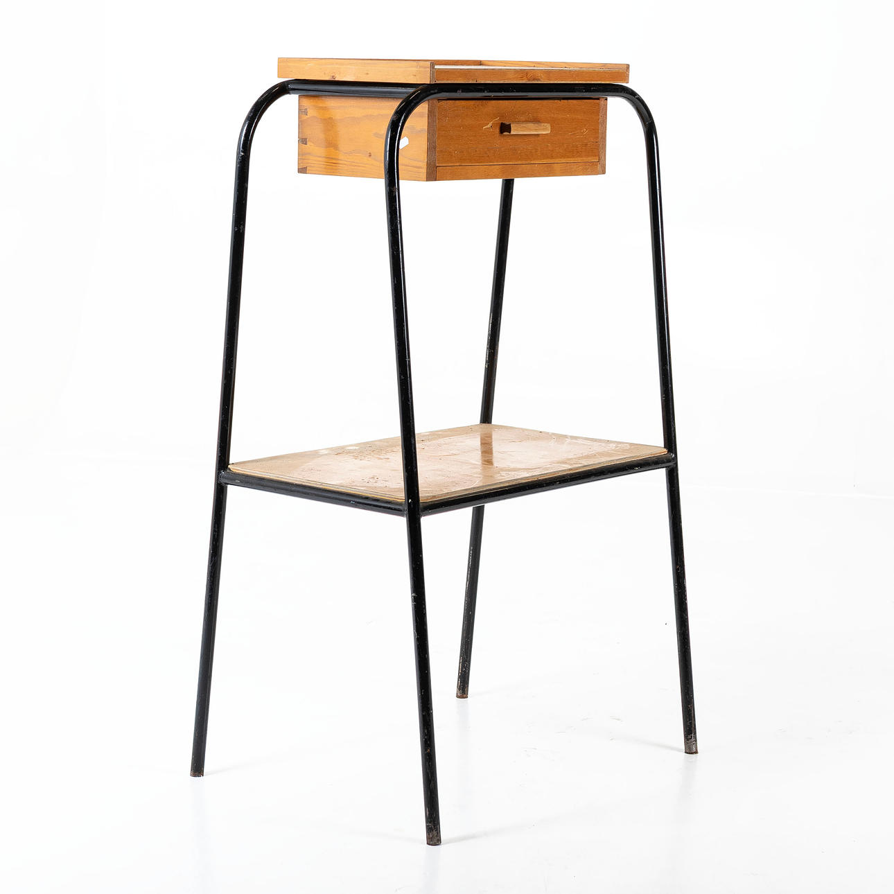 HALLMÖBEL, ek, omkring 1900-talets mitt.