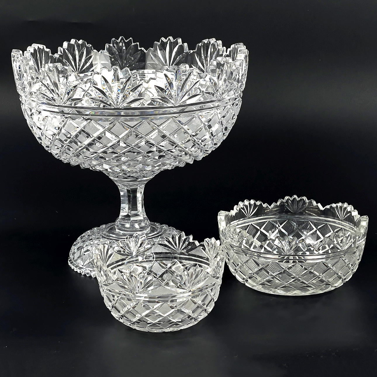 SKÅLAR, 4 delar, glas, slipad dekor.