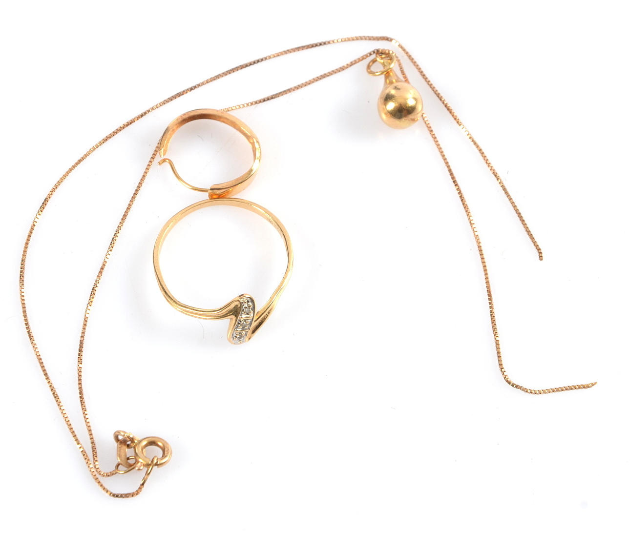 SKROTGULD, 18 k, vikt tot 2,8 gram.