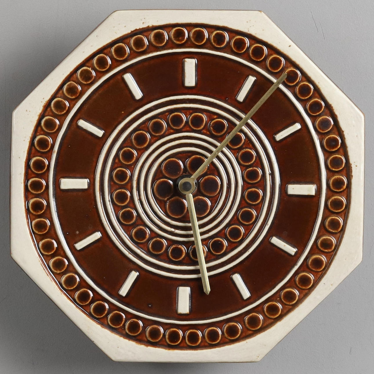 BRITT-LOUISE SUNDELL. WALL CLOCK. Stoneware, Gustavsberg Studio. The ...