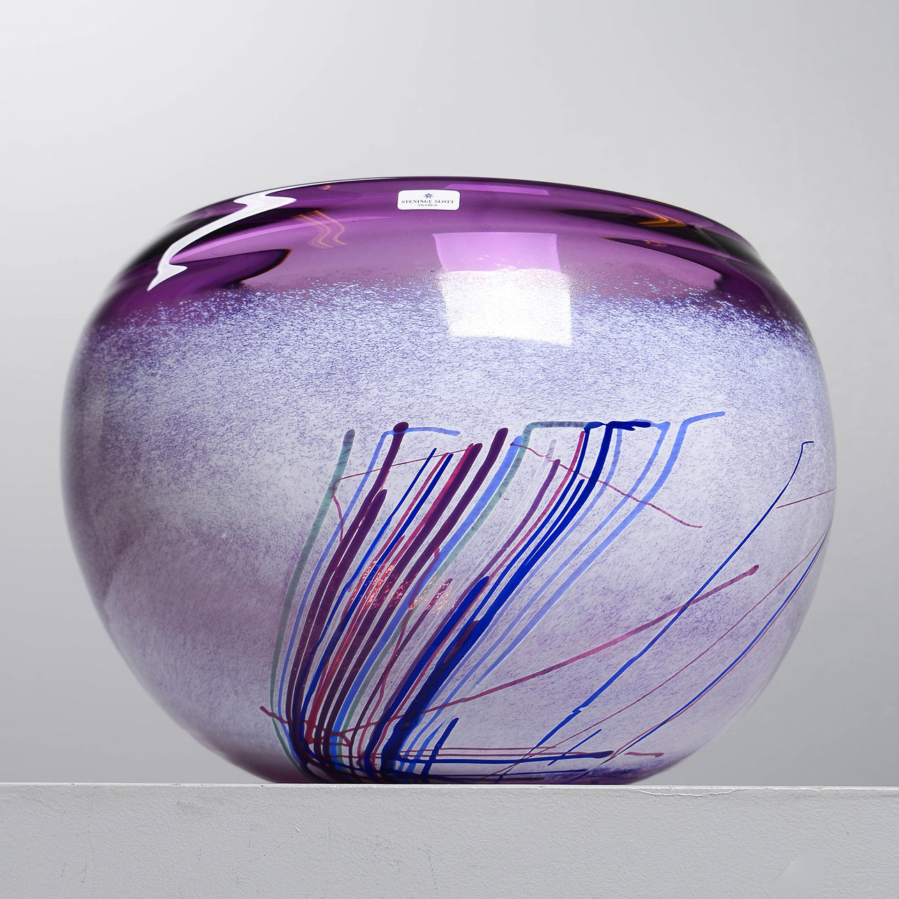 MAUD GJERULDSEN BUGGE. Bålskål, Steninge Slott.