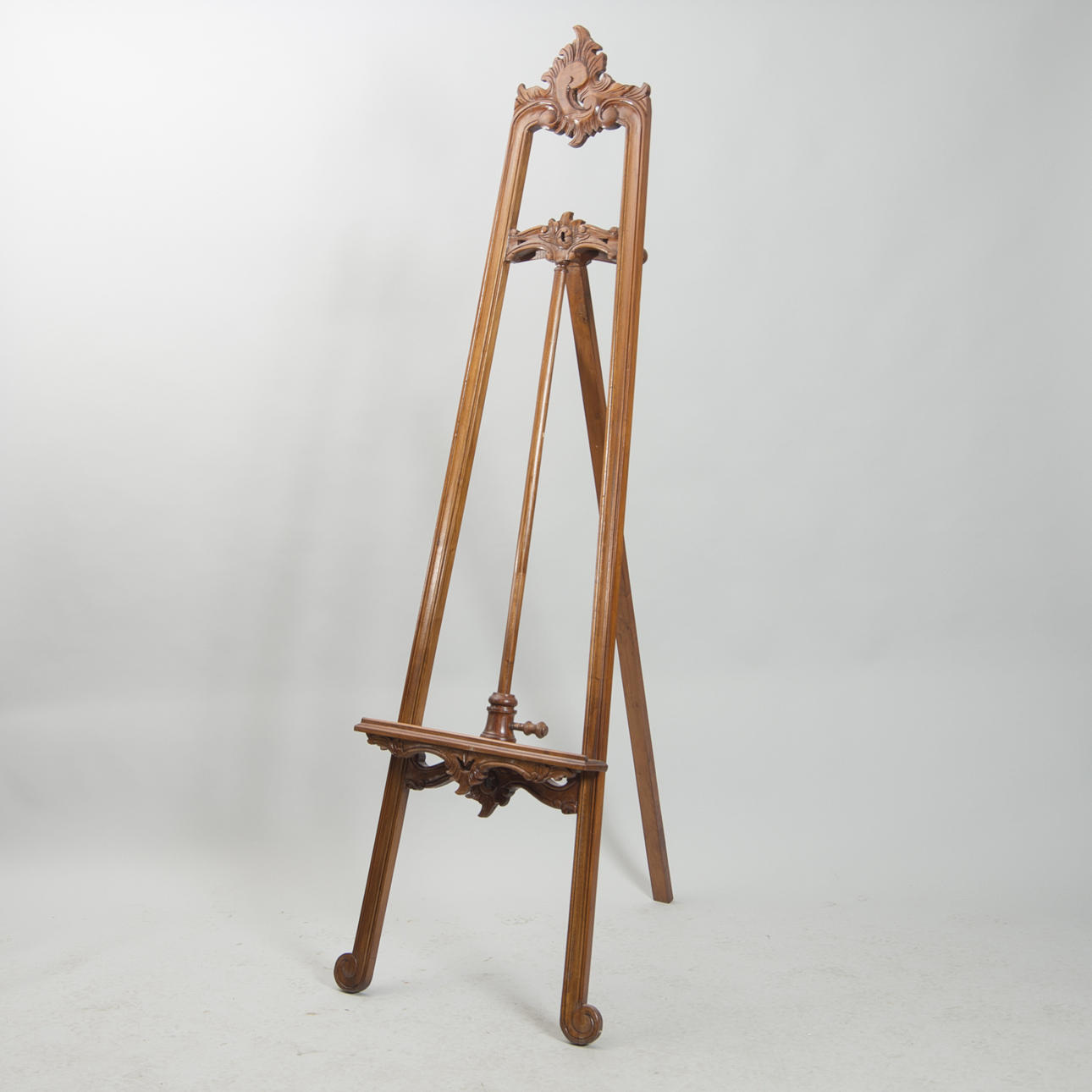 STAFFLI, mahognybetsat, rokokostil, samtida.