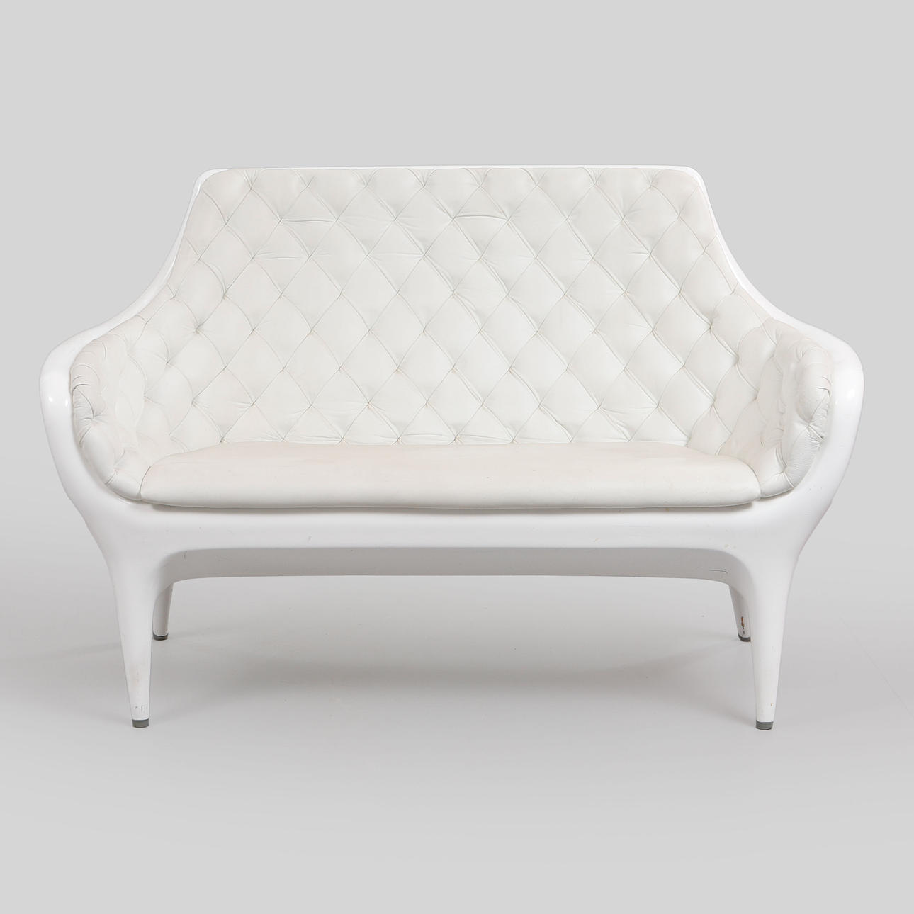 JAIME HAYON. Sofa, “Showtime”, BD Barcelona.