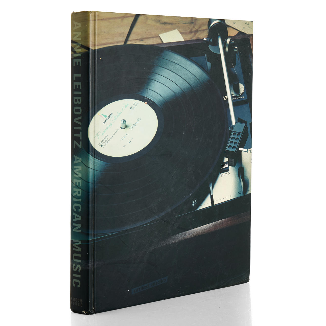 ANNIE LEIBOVITZ (USA, born 1949). Photobook, “American Music