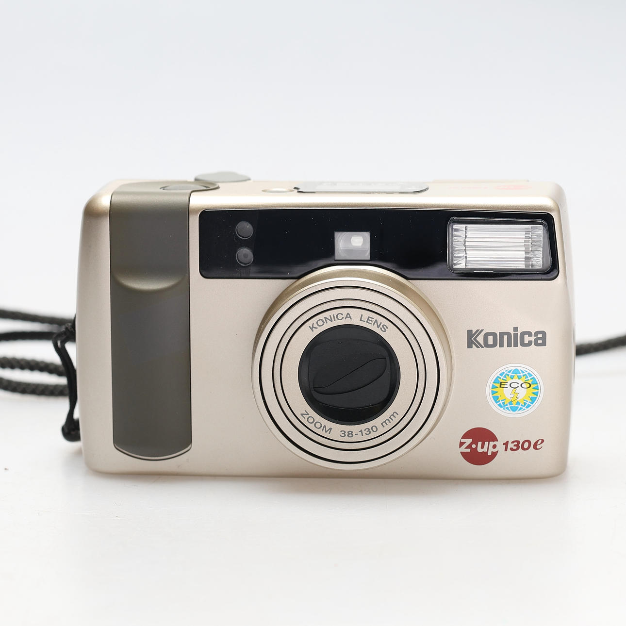 CAMERA. Konica Z-up.