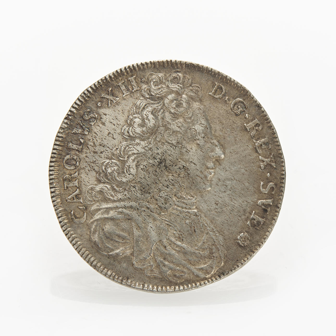 CHARLES XII 4 mark 1699, full cloak.