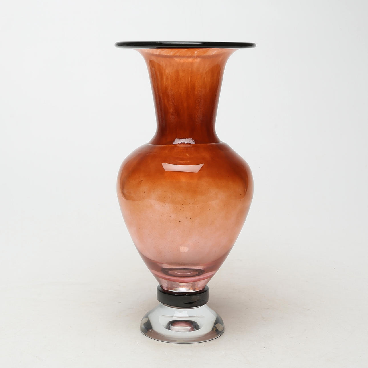 MONICA BACKSTRÖM. VAS, glas, Boda osignerad.