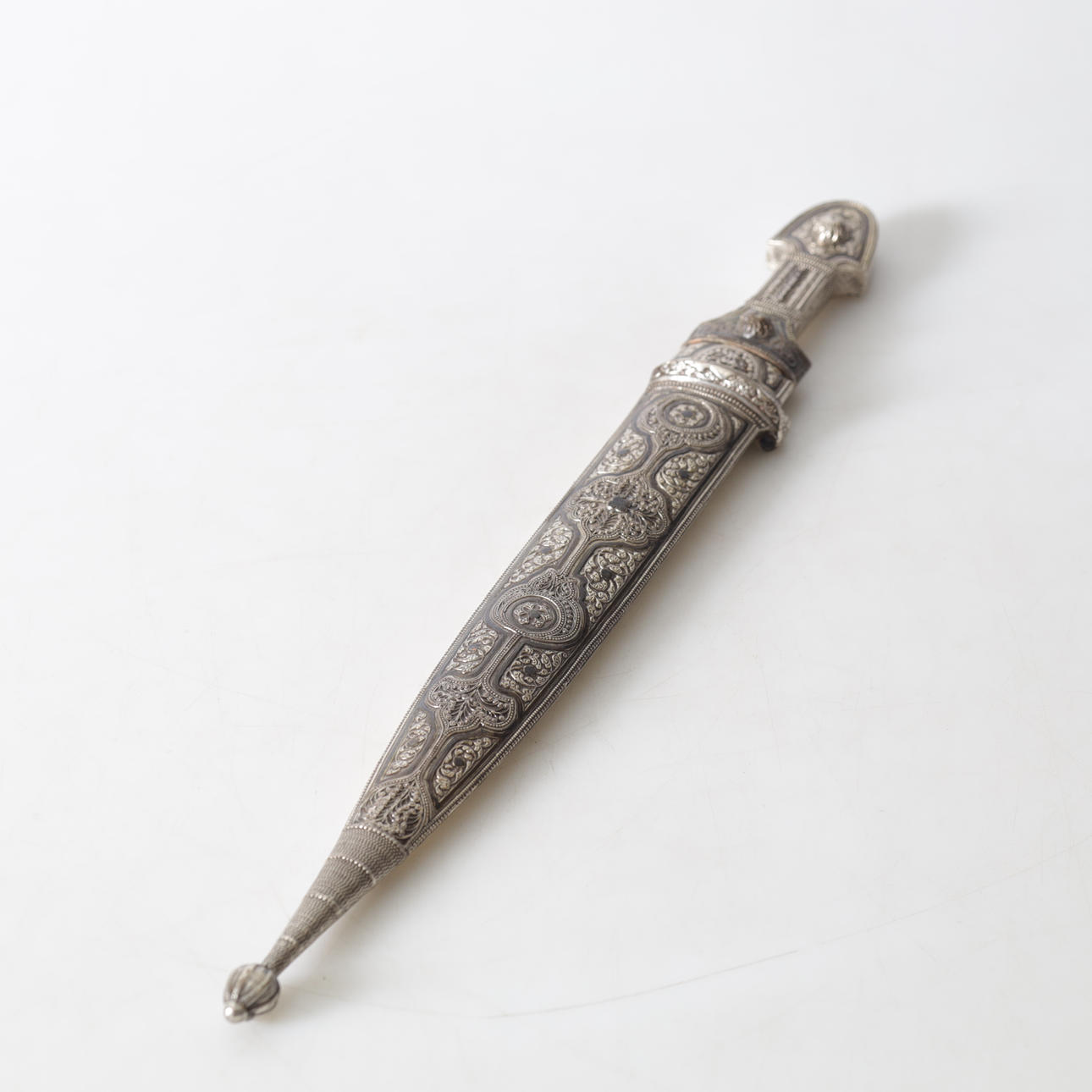 TIKARIA, Kaukasus, 1900-luku.